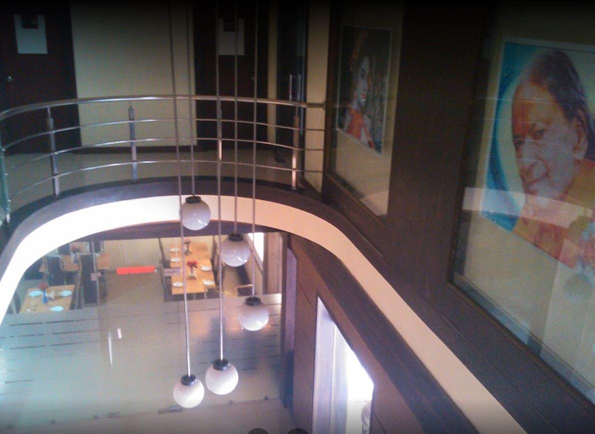 City Surya Hotel Gaya Exterior foto